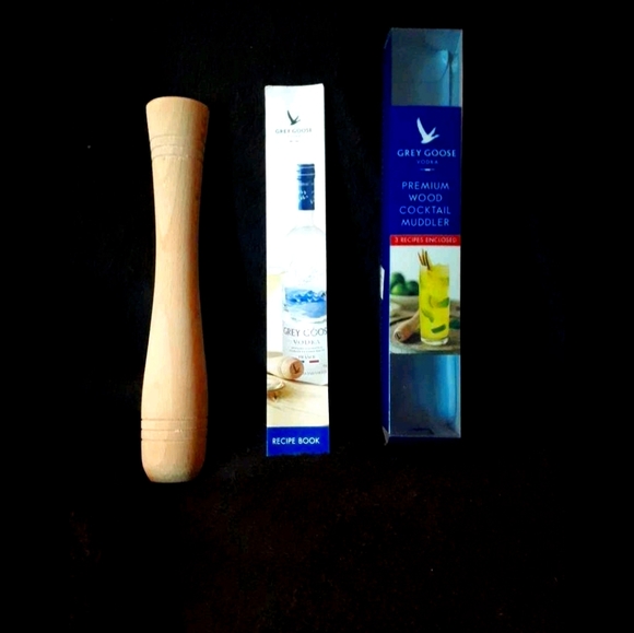 2 /25🇨🇦Grey Goose cocktail muddler - Picture 1 of 2